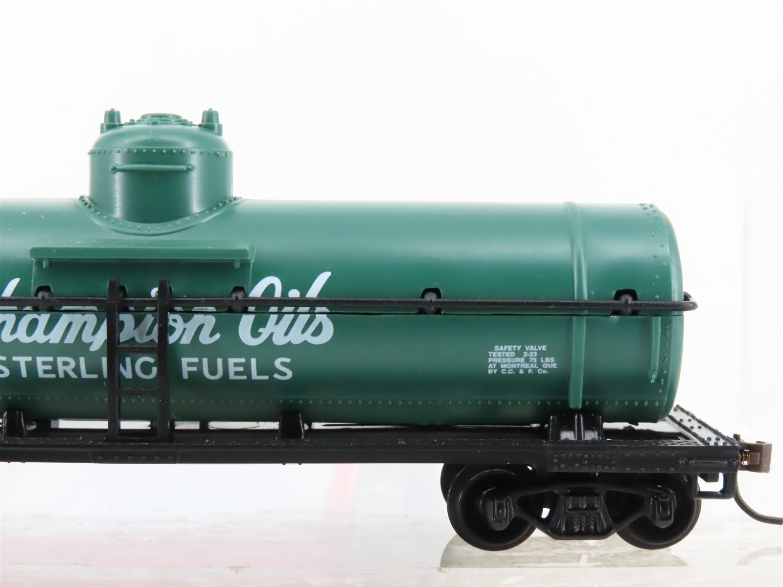 HO Scale Model Power 98110 HJMX Champion Oil Chemical Tank Car #6001