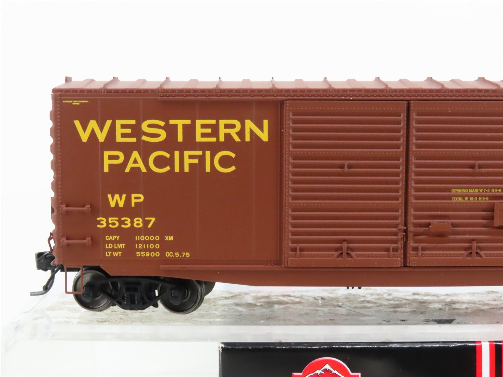 HO Scale InterMountain 45622-05* WP Western Pacific Railroad 50' Box Car #35387