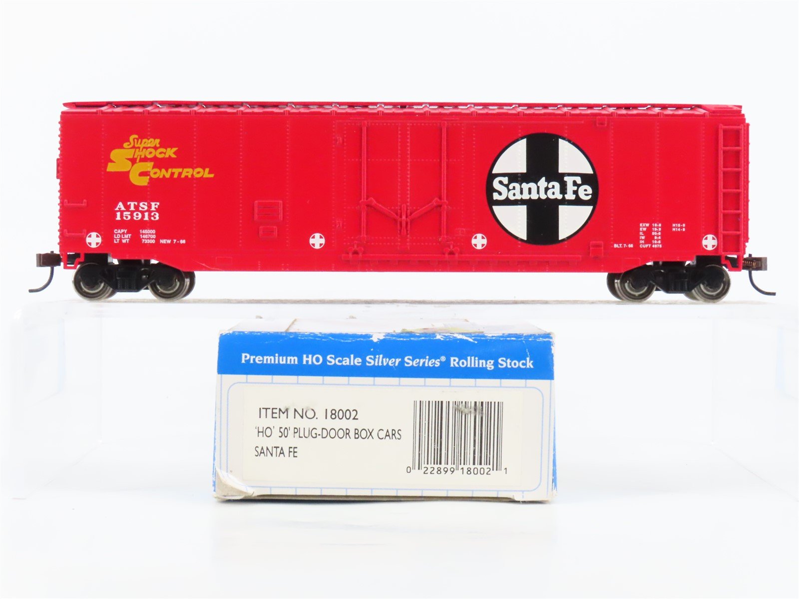 HO Scale Bachmann Silver Series 18002 ATSF Santa Fe 50' Plug Door Box Car #15913