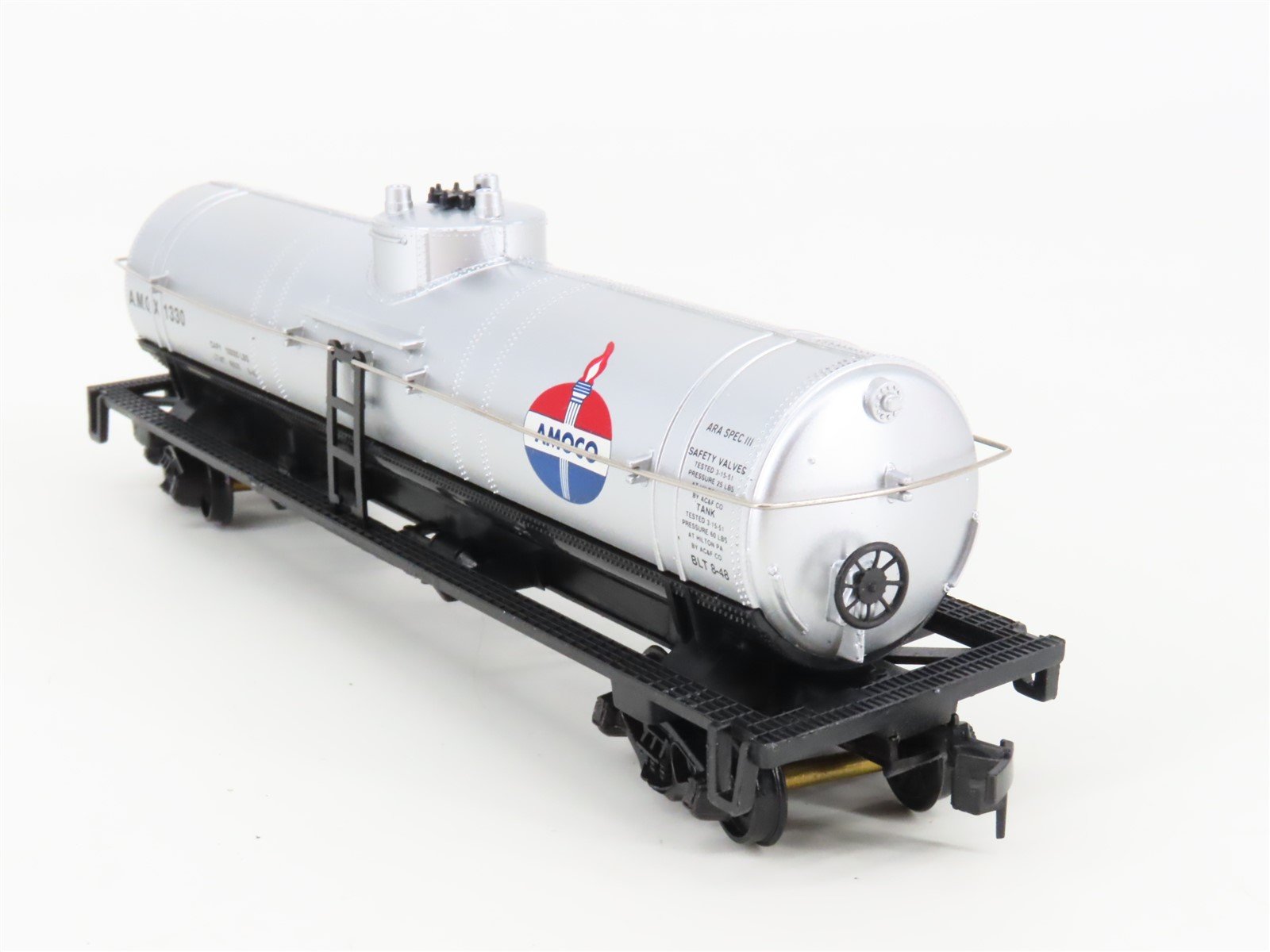 HO Scale Walthers Trainline 931-613 AMOX Amoco 40' Single Dome Tank Car #1330