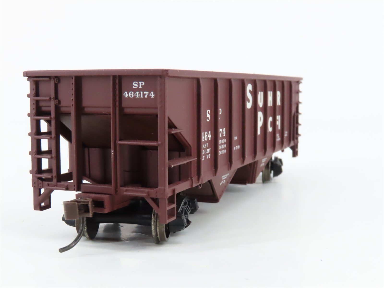 HO Scale Walthers Trainline 931-1644 SP Southern Pacific 2-Bay Hopper #464174