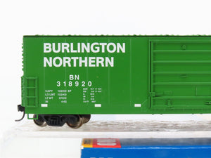 HO Scale Walthers Mainline 910-1926 BN Burlington Northern 50' Box Car #318920