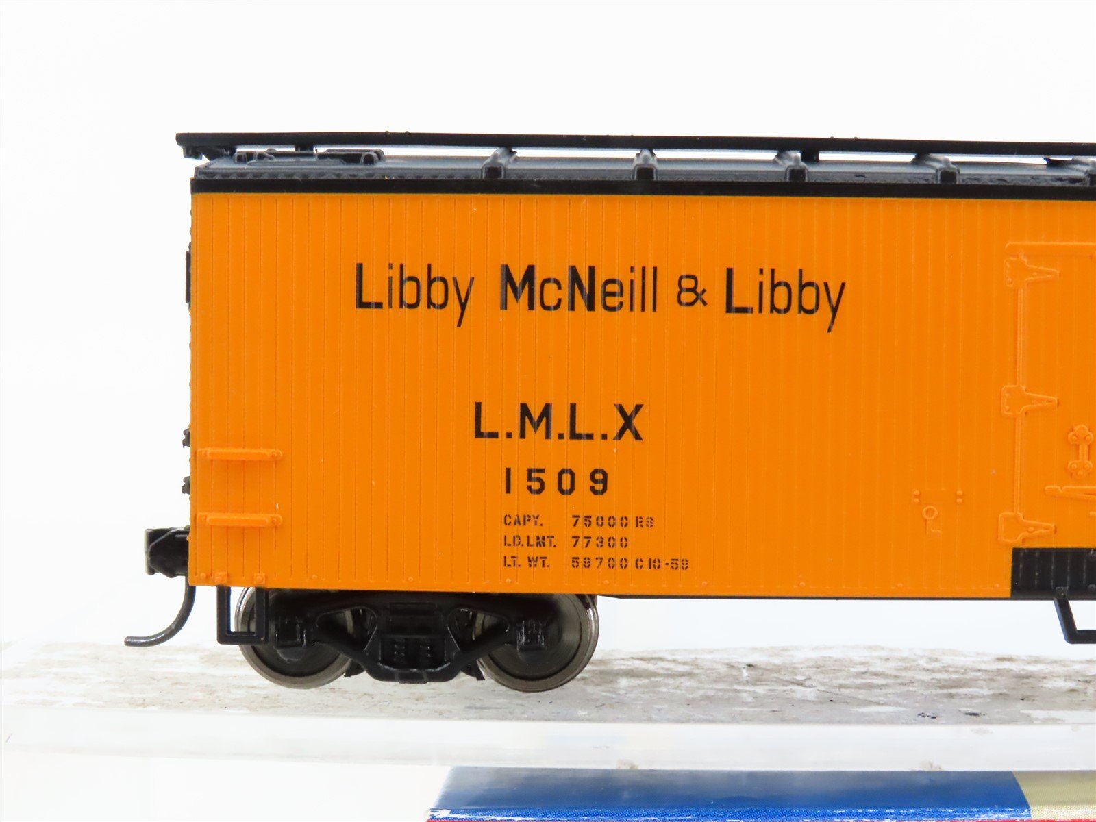 HO Scale Walthers 932-60153 LMLX Libby McNeill & Libby 40' Reefer #1509