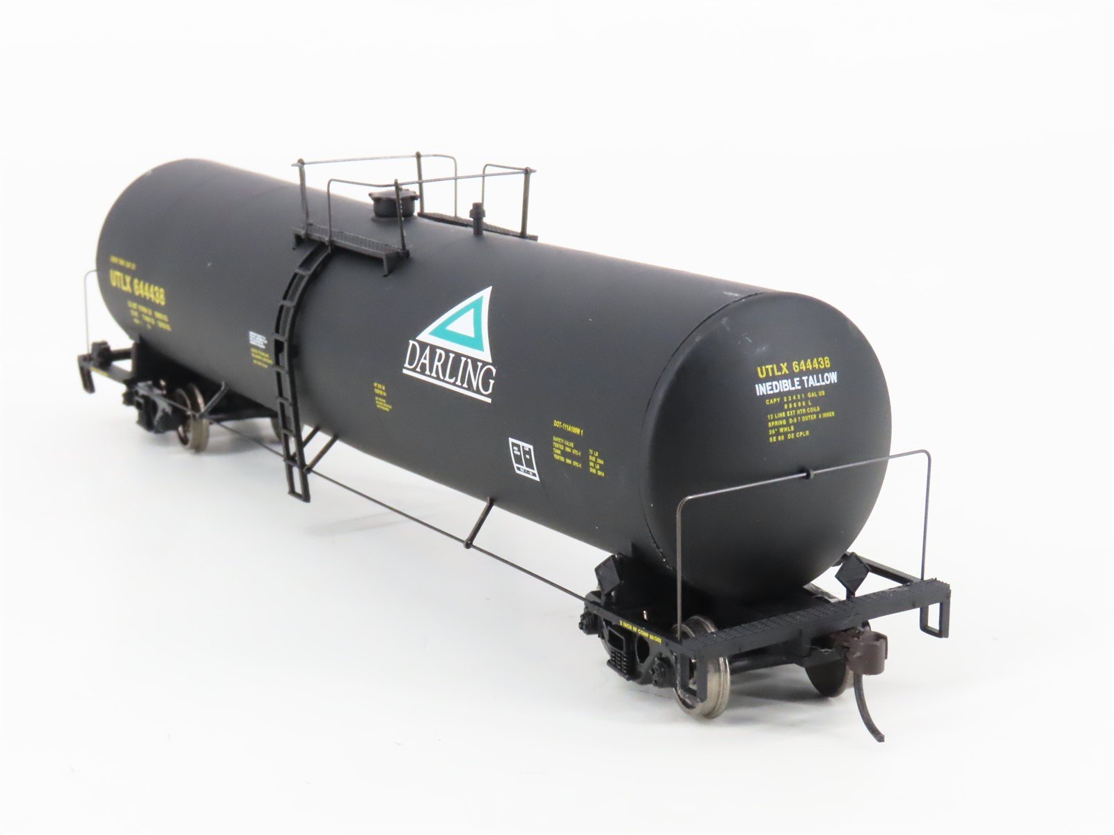 HO Scale Walthers Gold Line 932-7272 UTLX Darling Funnel Flow Tank Car #644438