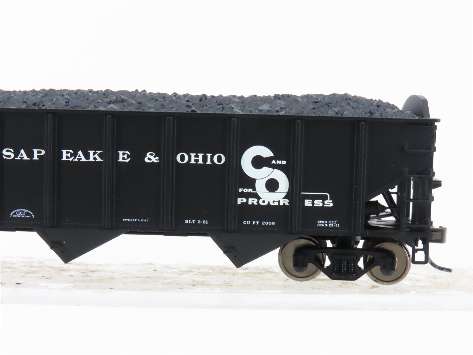 HO Scale Atlas Trainman C&O Chesapeake & Ohio Railroad 3-Bay Open Hopper #101038
