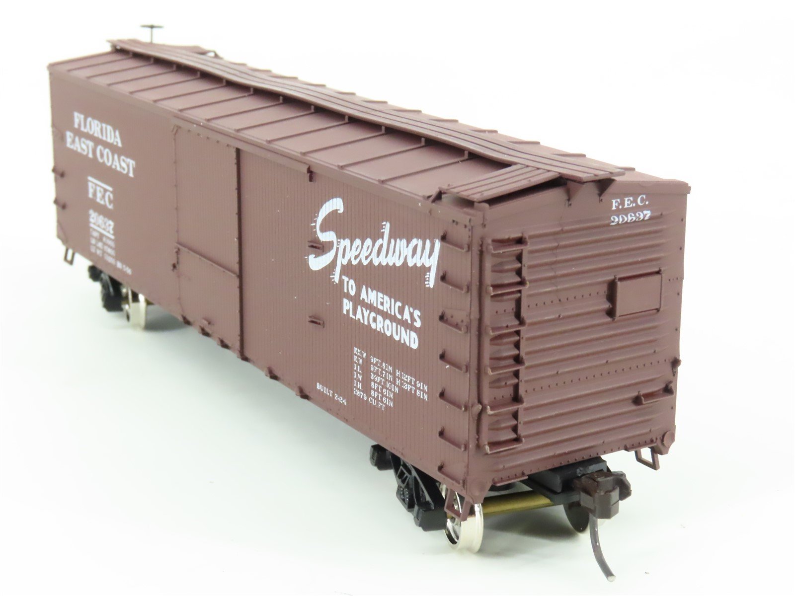 HO Scale Accurail Accuready 94627 FEC Florida East Coast Wood 40' Box Car #20637