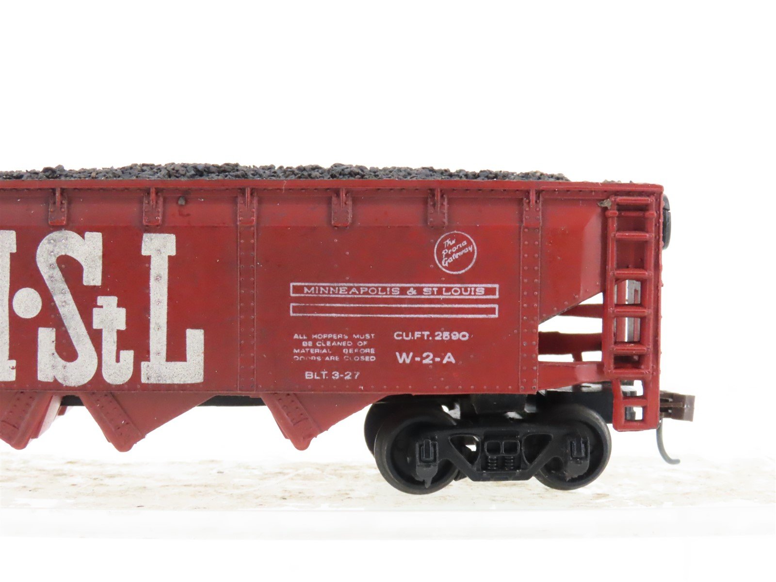 HO Scale AHM M&StL Minneapolis & St Louis 4-Bay Hopper #541002 -Custom Weathered