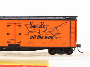 HO Scale Accurail 4814 SFRD Santa Fe Railroad 40' Wood Reefer #35264 - BUILT