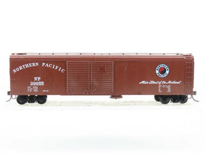 HO Scale Bowser NP Northern Pacific 50' Boxcar #39655