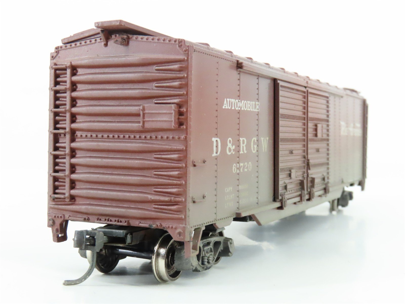 HO Scale Athearn DRGW Rio Grande 50' Boxcar #61720 Weathered