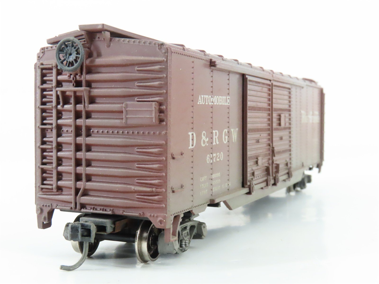 HO Scale Athearn DRGW Rio Grande 50' Boxcar #61720 Weathered