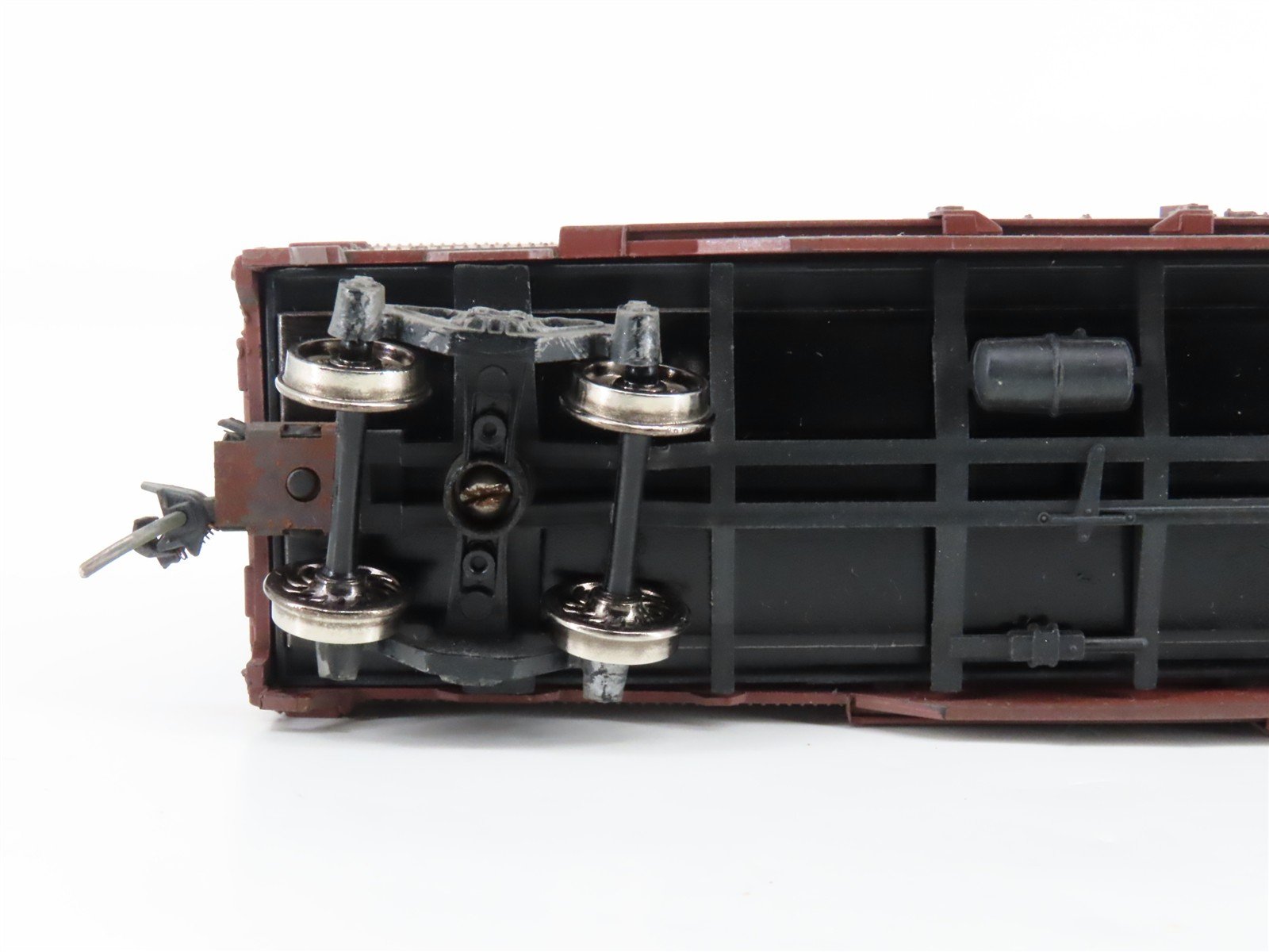 HO Scale Athearn DRGW Rio Grande 50' Boxcar #61720 Weathered