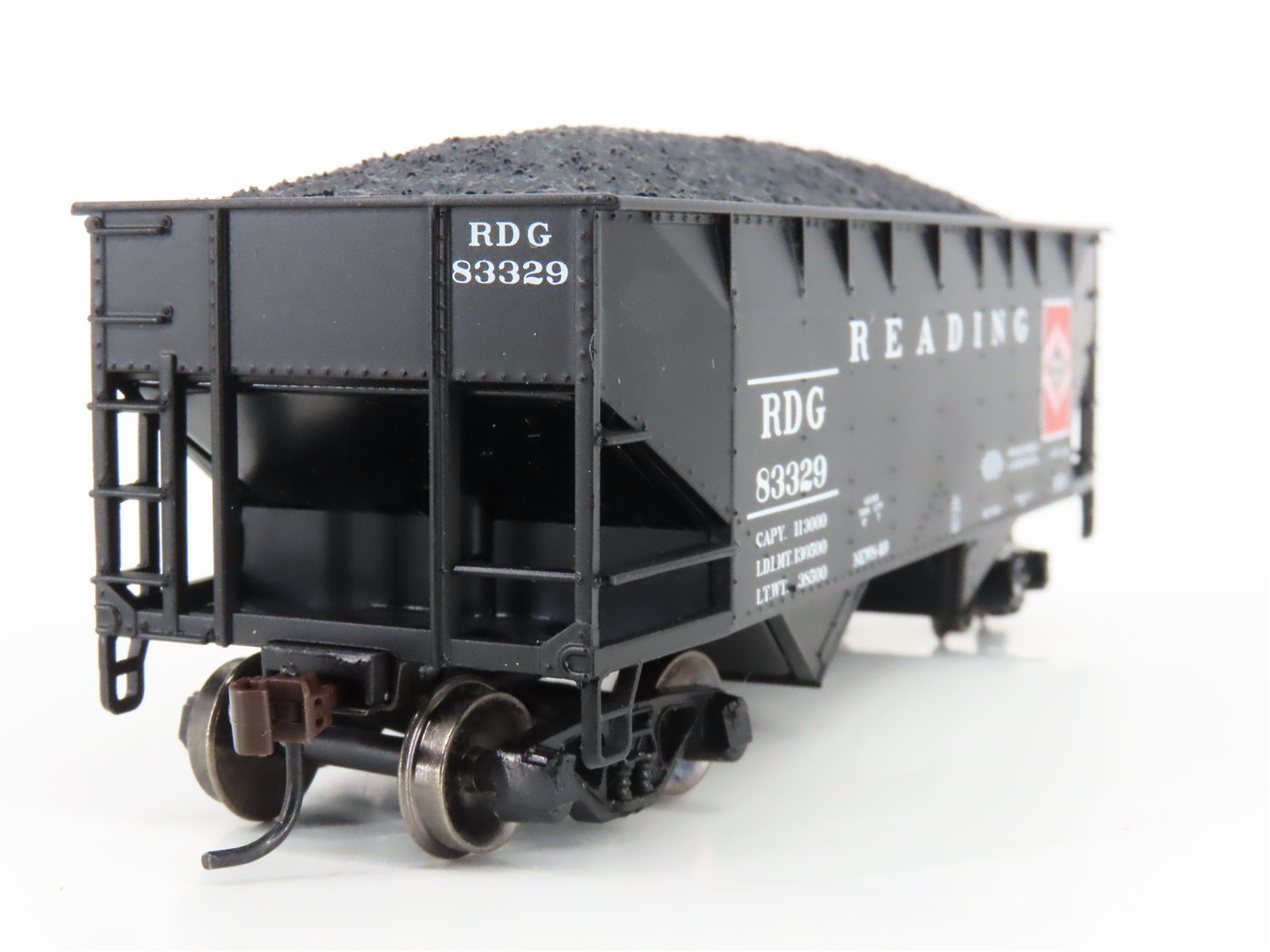 HO Scale RDG Reading 2-Bay Open Hopper #83329 w/Coal Load