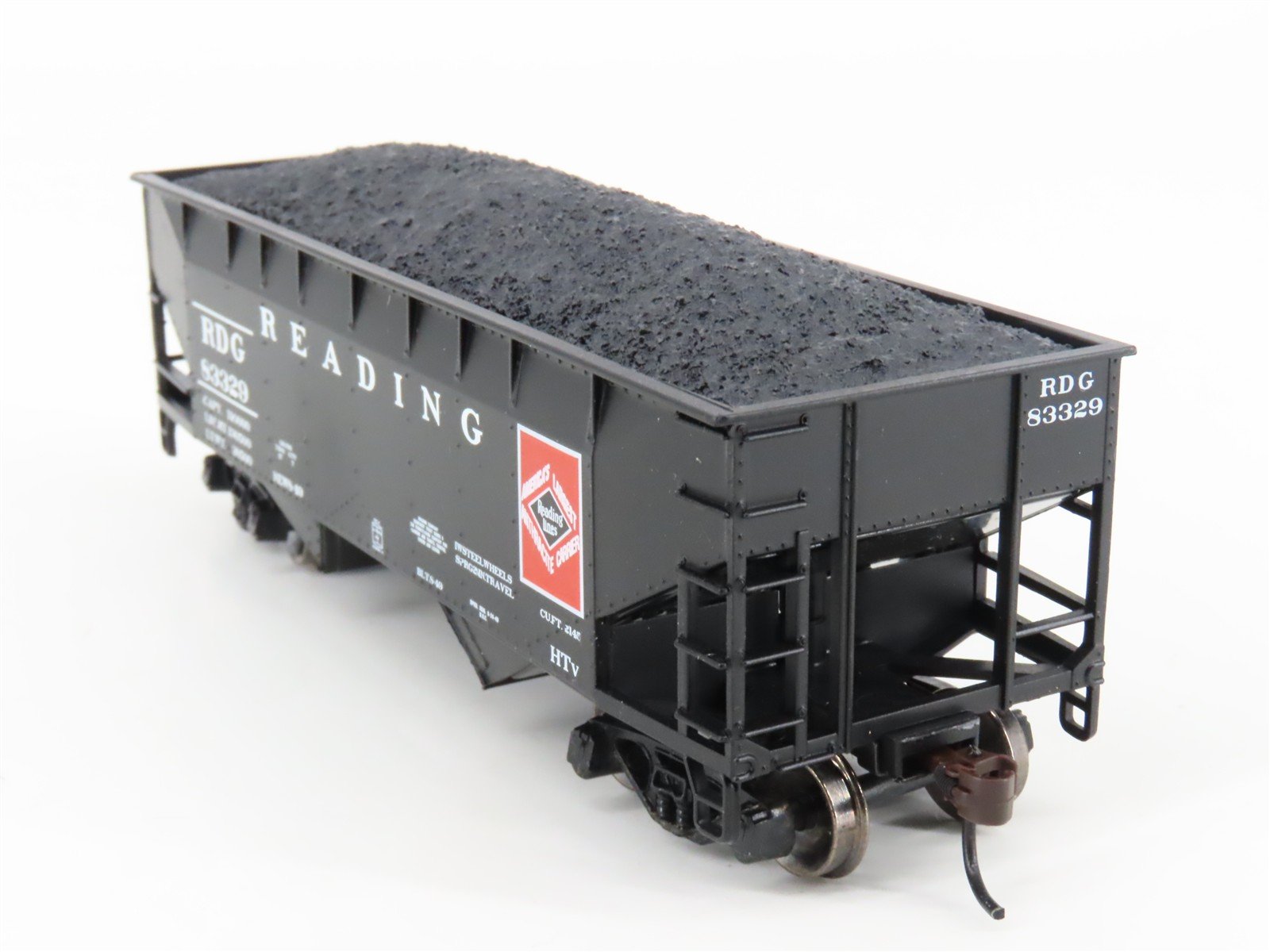HO Scale RDG Reading 2-Bay Open Hopper #83329 w/Coal Load