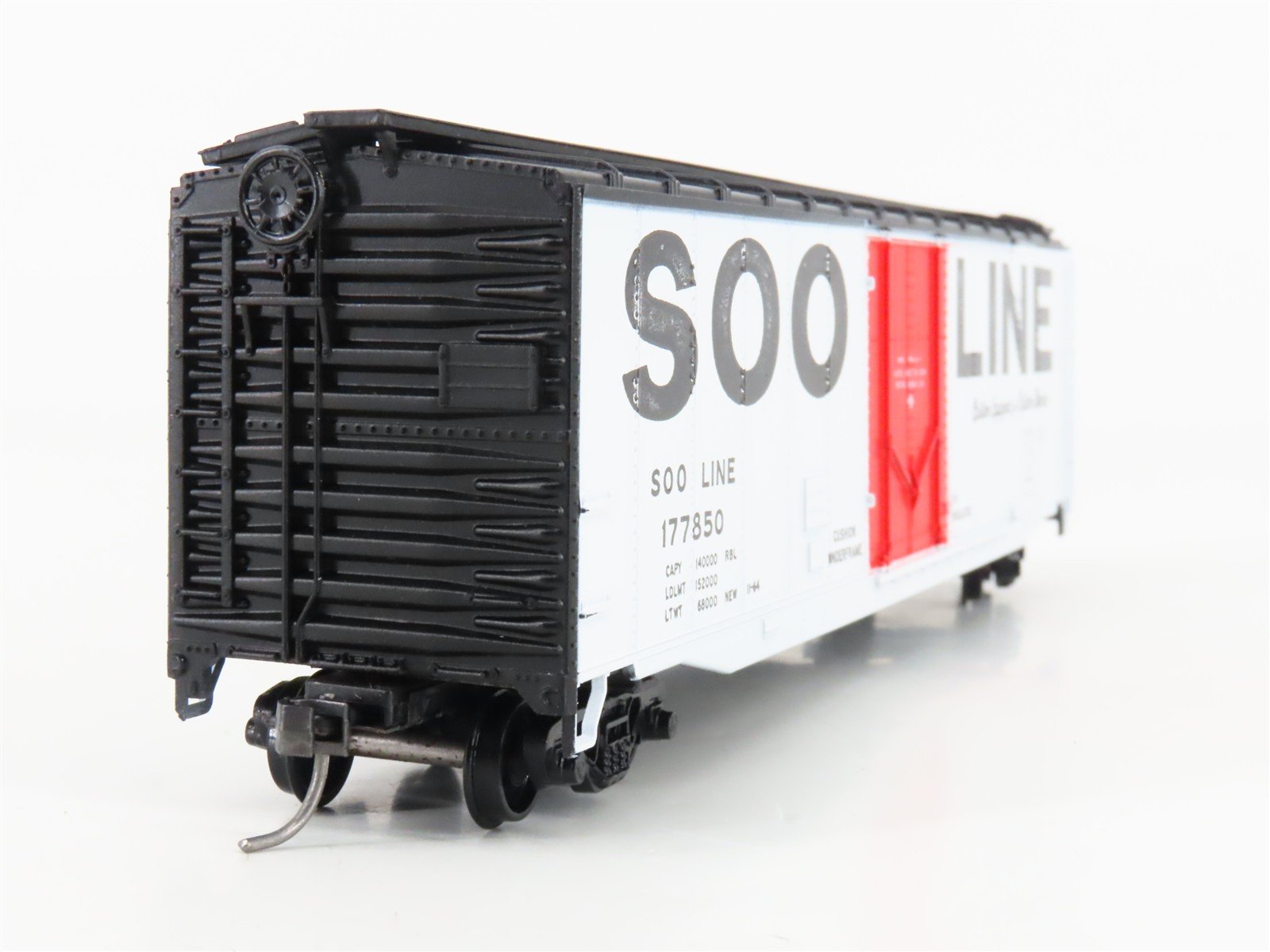 HO Scale Athearn SOO Line 50' Boxcar #177850
