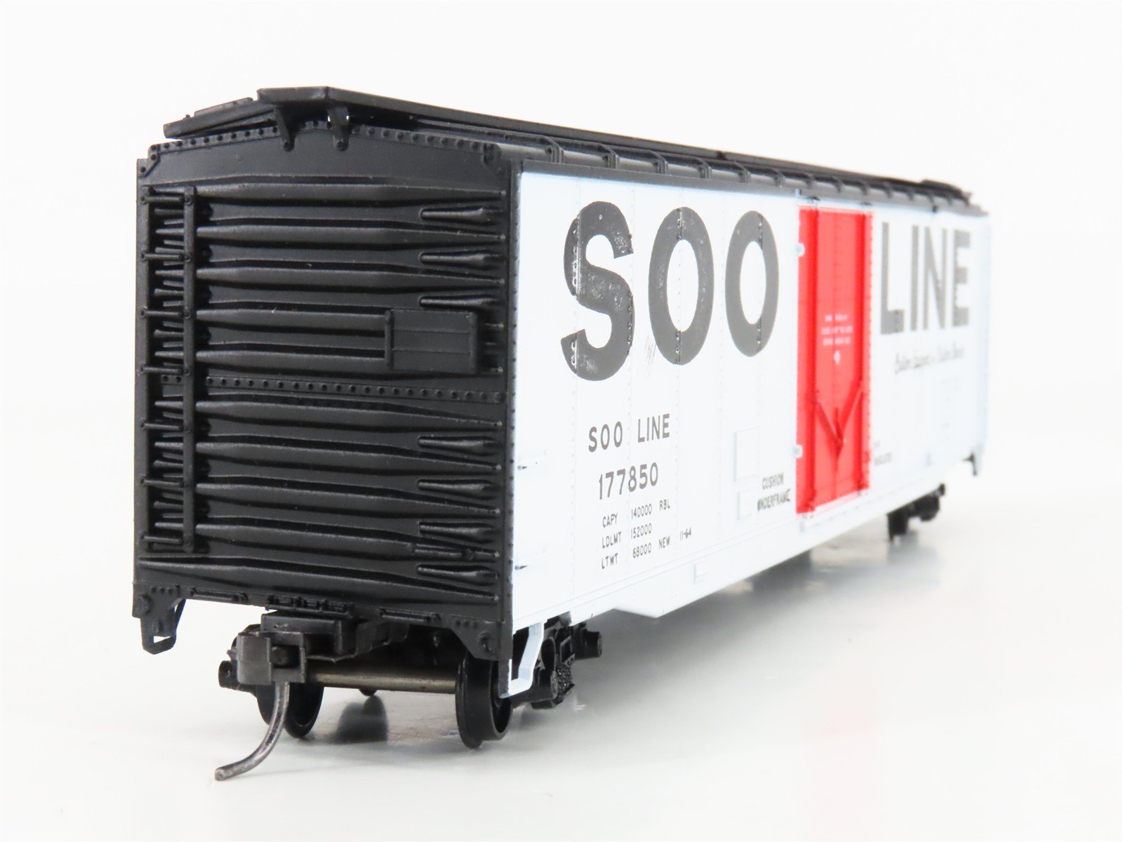 HO Scale Athearn SOO Line 50' Boxcar #177850