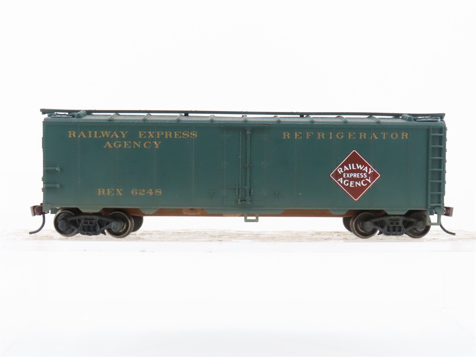 HO Scale Athearn REX Railway Express Agency 40' Express Reefer #6248