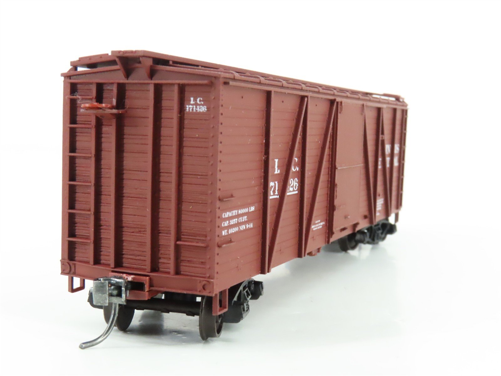 HO Scale Accurail 7009 IC Illinois Central 40' Wood Boxcar #171426