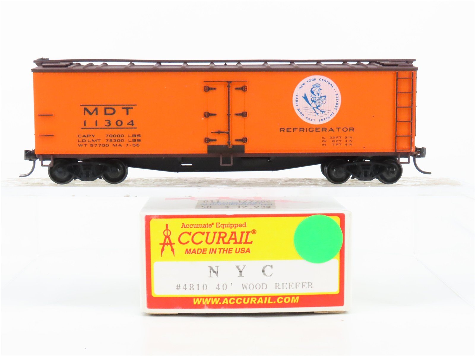 HO Scale Accurail 4810 MDT New York Central 40' Wood Reefer #11304