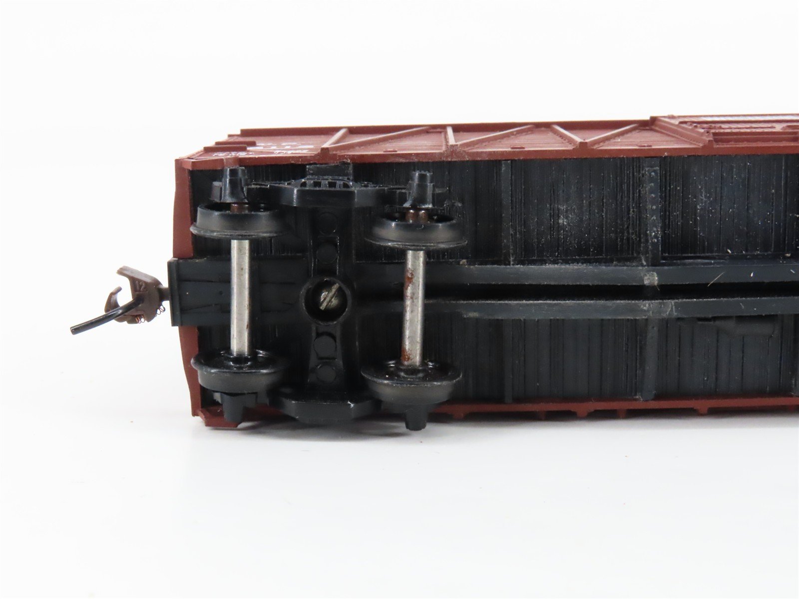 HO Scale Accurail 1583 WP Western Pacific 40' Wood Ends Boxcar #26112
