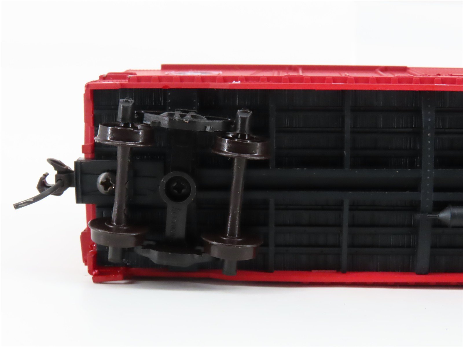 HO Scale Accurail 3801 GN Great Northern 40' Combo Boxcar #12564