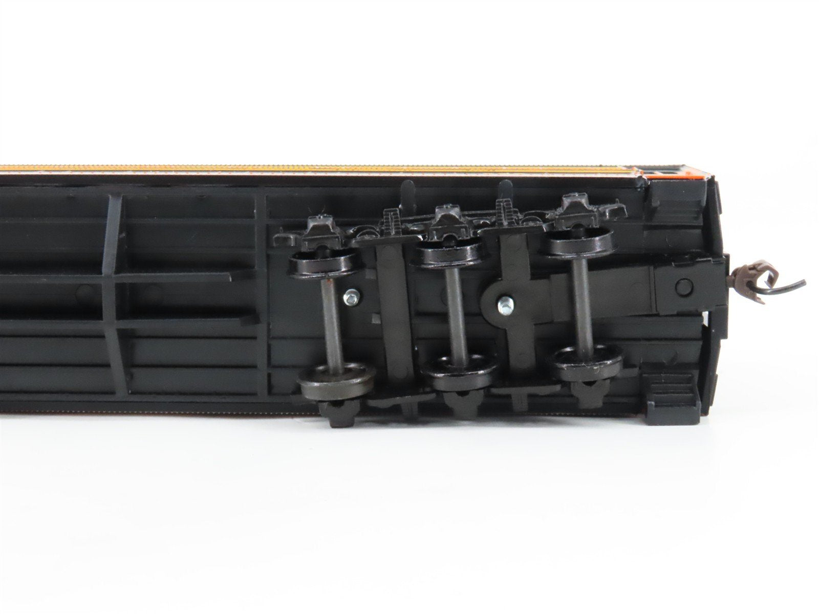 HO Scale Athearn RTR 7835 GN Great Northern Coach Passenger Car #969