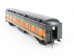 HO Scale Athearn RTR 7836 GN Great Northern Observation Passenger Car #A10