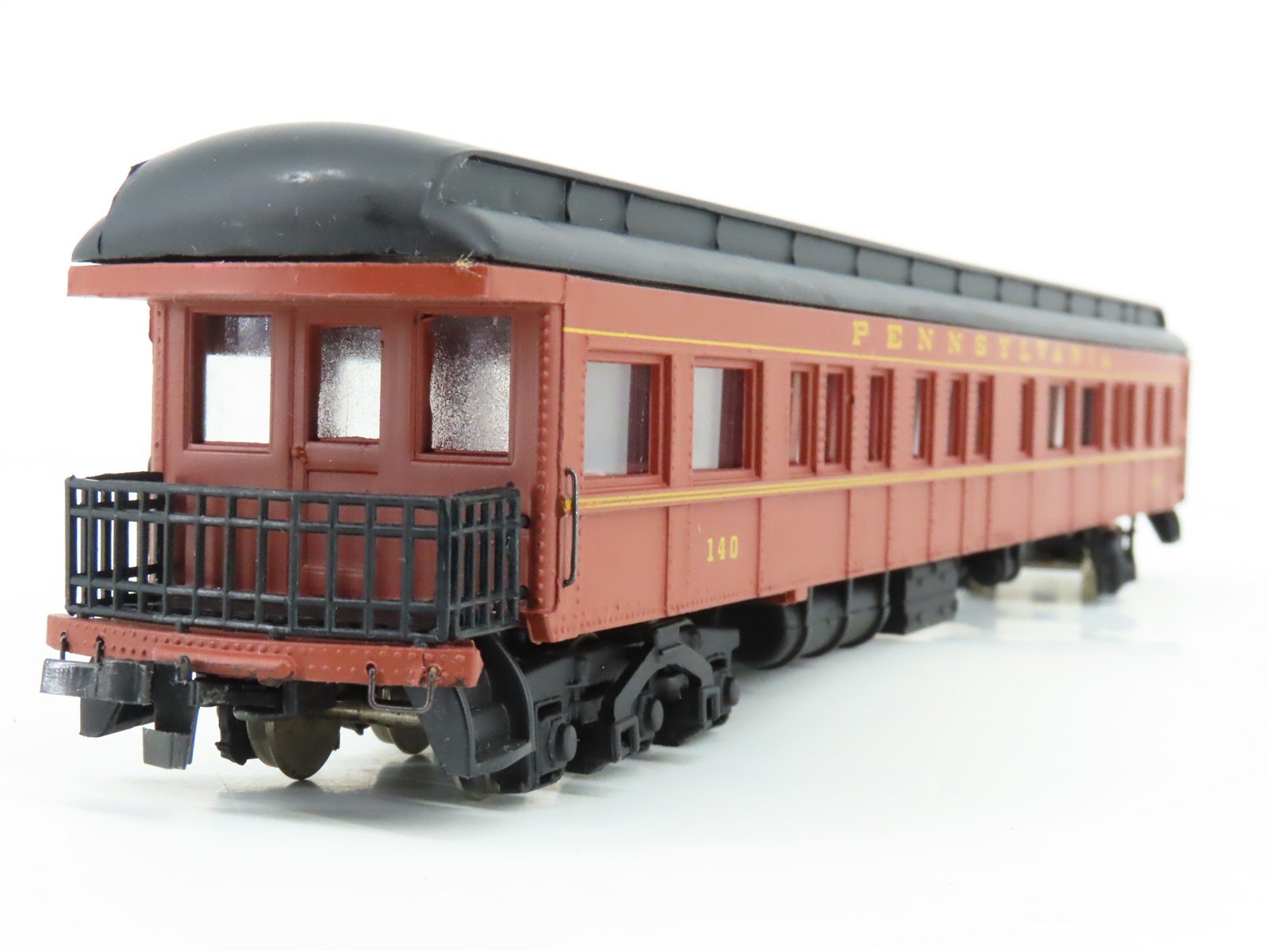 HO Scale Bachmann Spectrum 89016 PRR Pennsylvania Observation Passenger Car #140