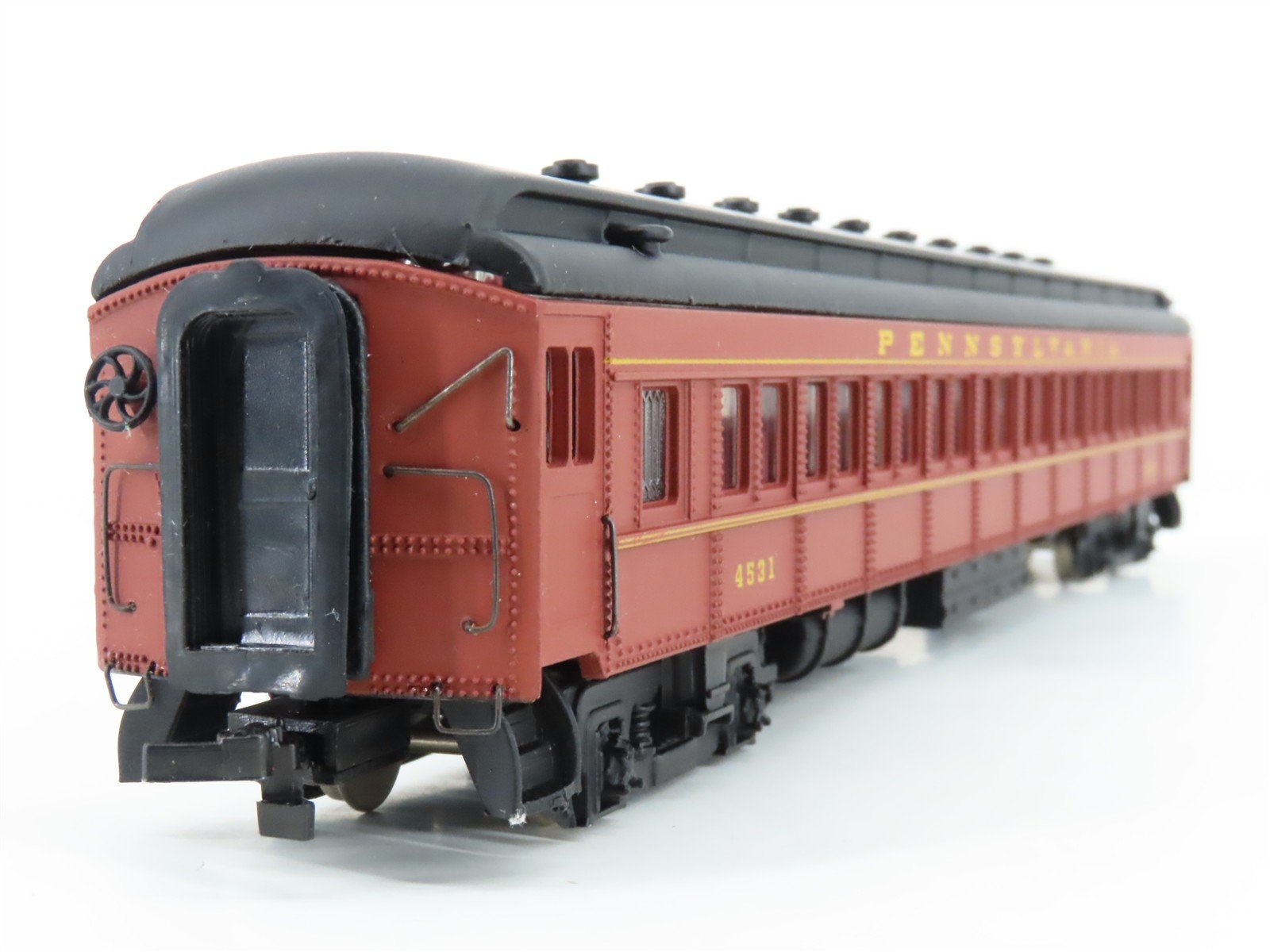 HO Scale Bachmann Spectrum 89012 PRR Pennsylvania Coach Passenger Car #4531