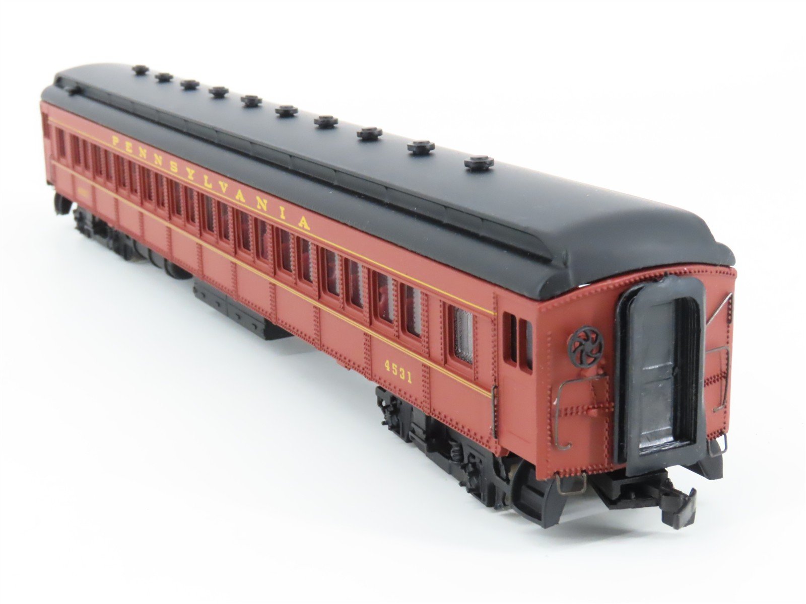 HO Scale Bachmann Spectrum 89012 PRR Pennsylvania Coach Passenger Car #4531