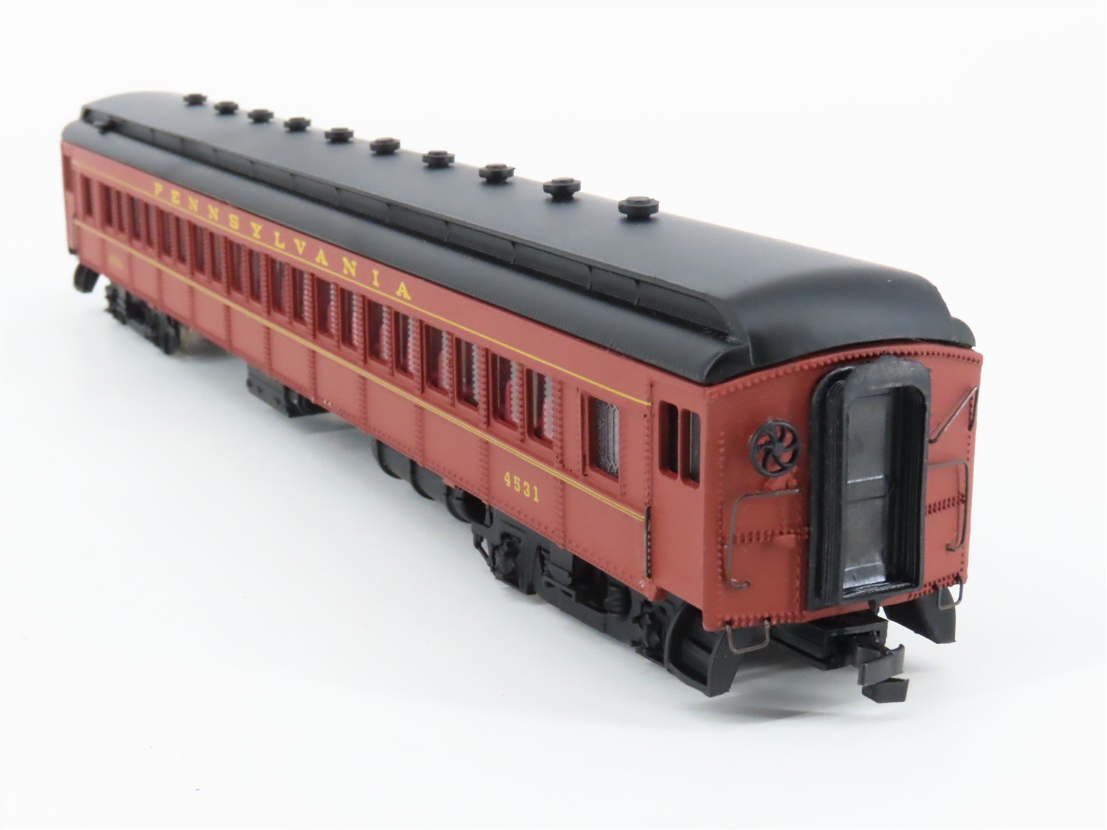 HO Scale Bachmann Spectrum 89012 PRR Pennsylvania Coach Passenger Car #4531
