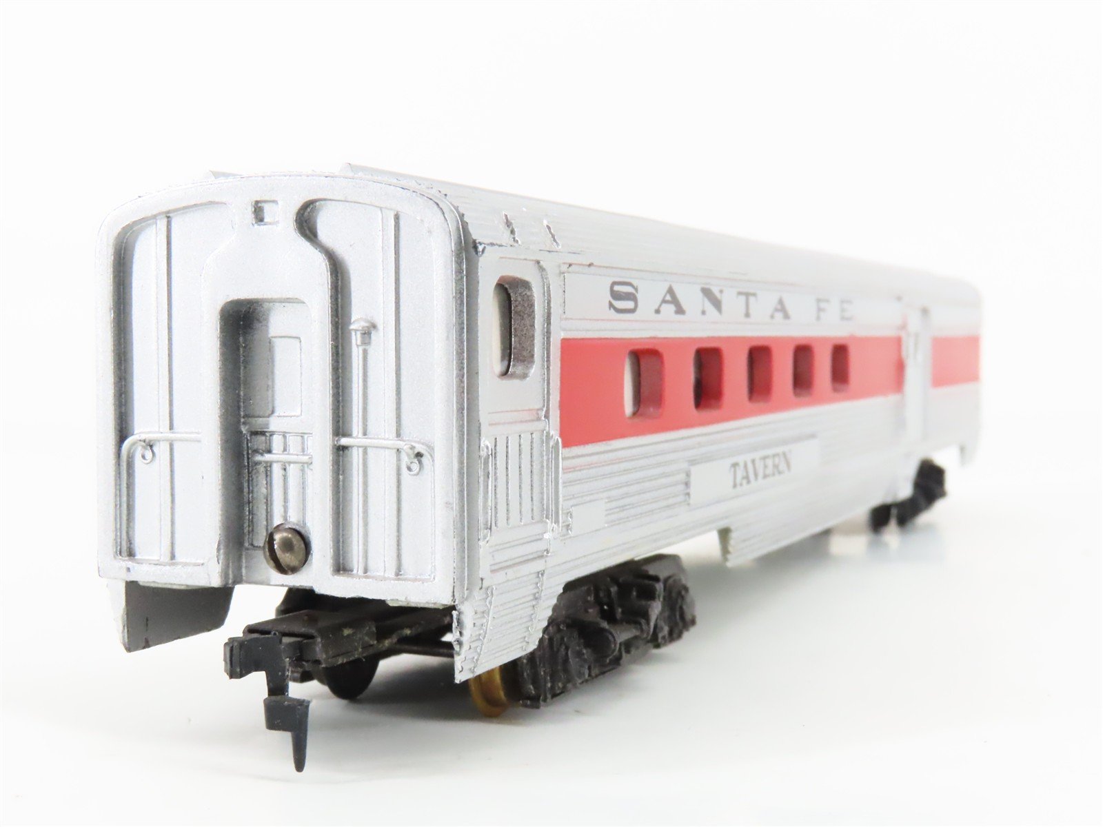 HO Scale Tyco 520D:500 ATSF Santa Fe Coach Passenger Car w/Lights