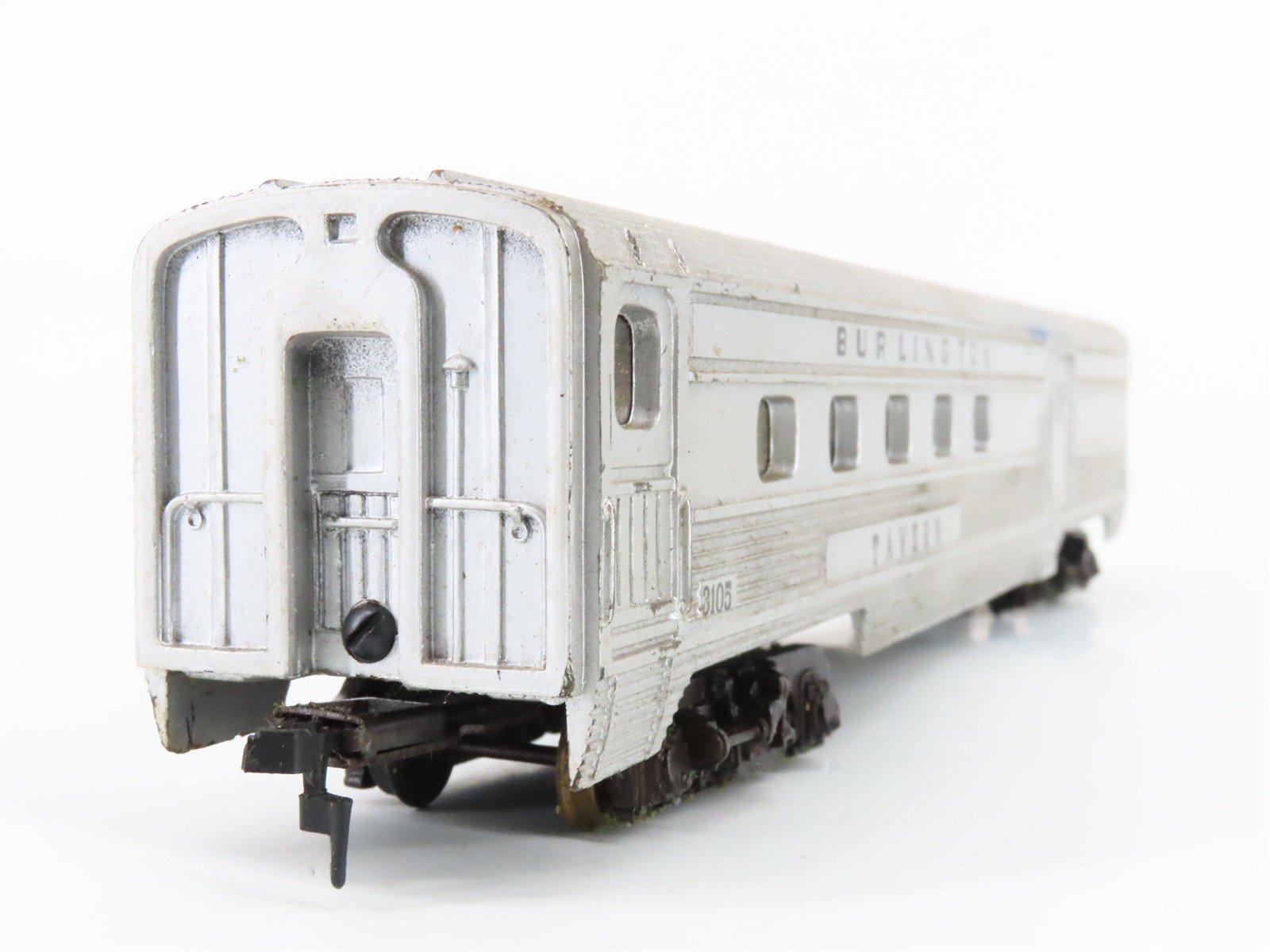 HO Scale Tyco CBW Burlington Tavern Passenger Car #3105 w/Light