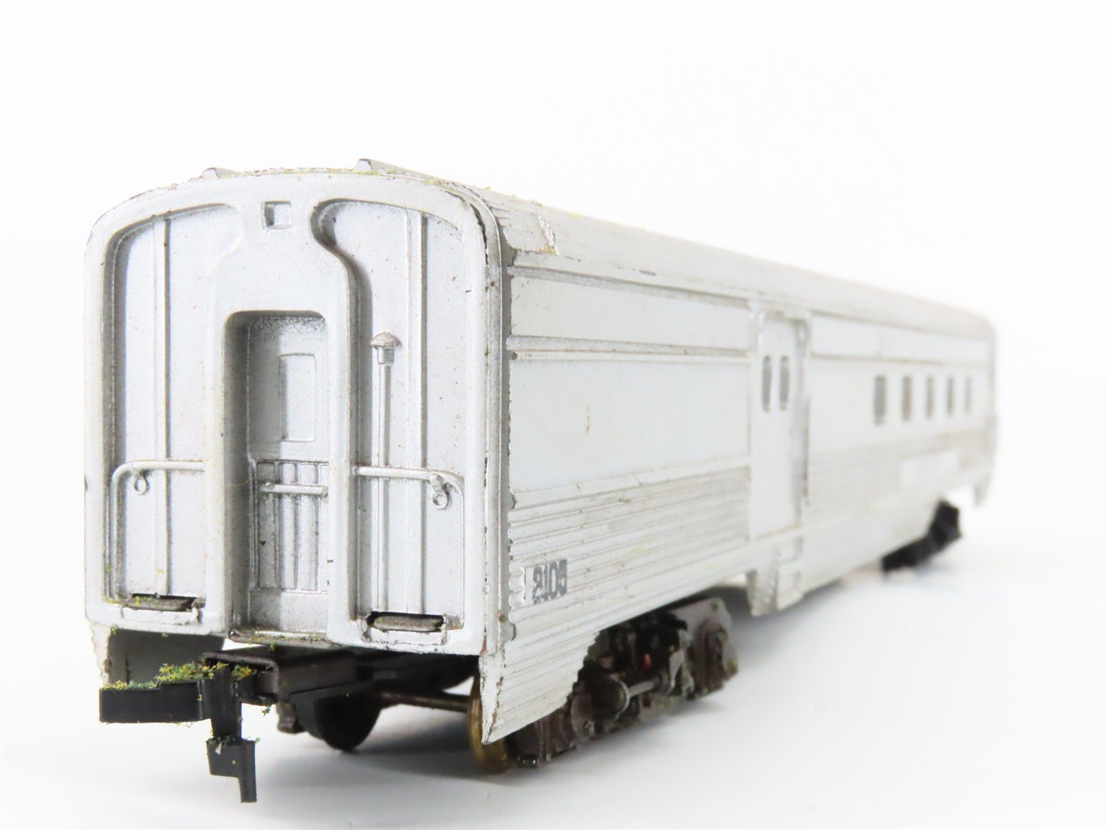 HO Scale Tyco CBW Burlington Tavern Passenger Car #3105 w/Light