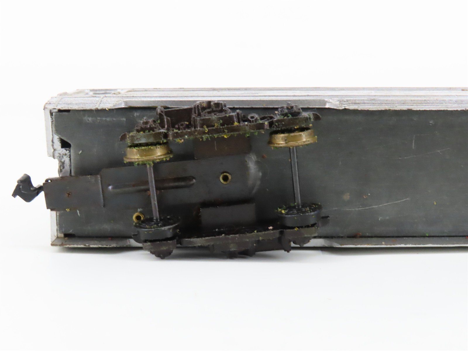 HO Scale Tyco CBW Burlington Tavern Passenger Car #3105 w/Light