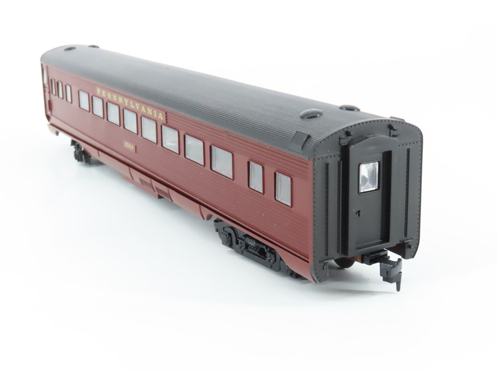 HO Scale Athearn 1812 PRR Pennsylvania Coach Passenger Car #4904