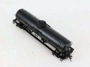 HO Scale Athearn 7312 UTLX Union Tank Car Co. Single Dome Tank Car 86116