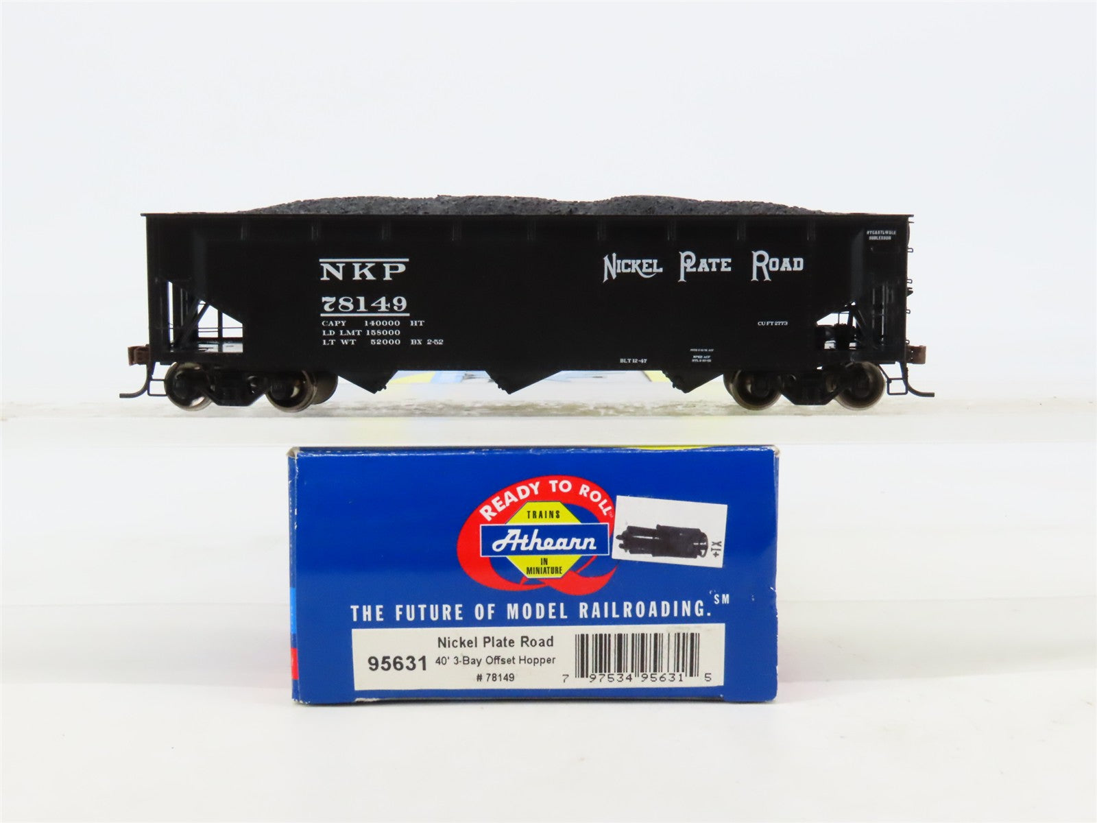 HO Scale Athearn 95631 NKP Nickel Plate Road 40' 3-Bay Offset Hopper 78149