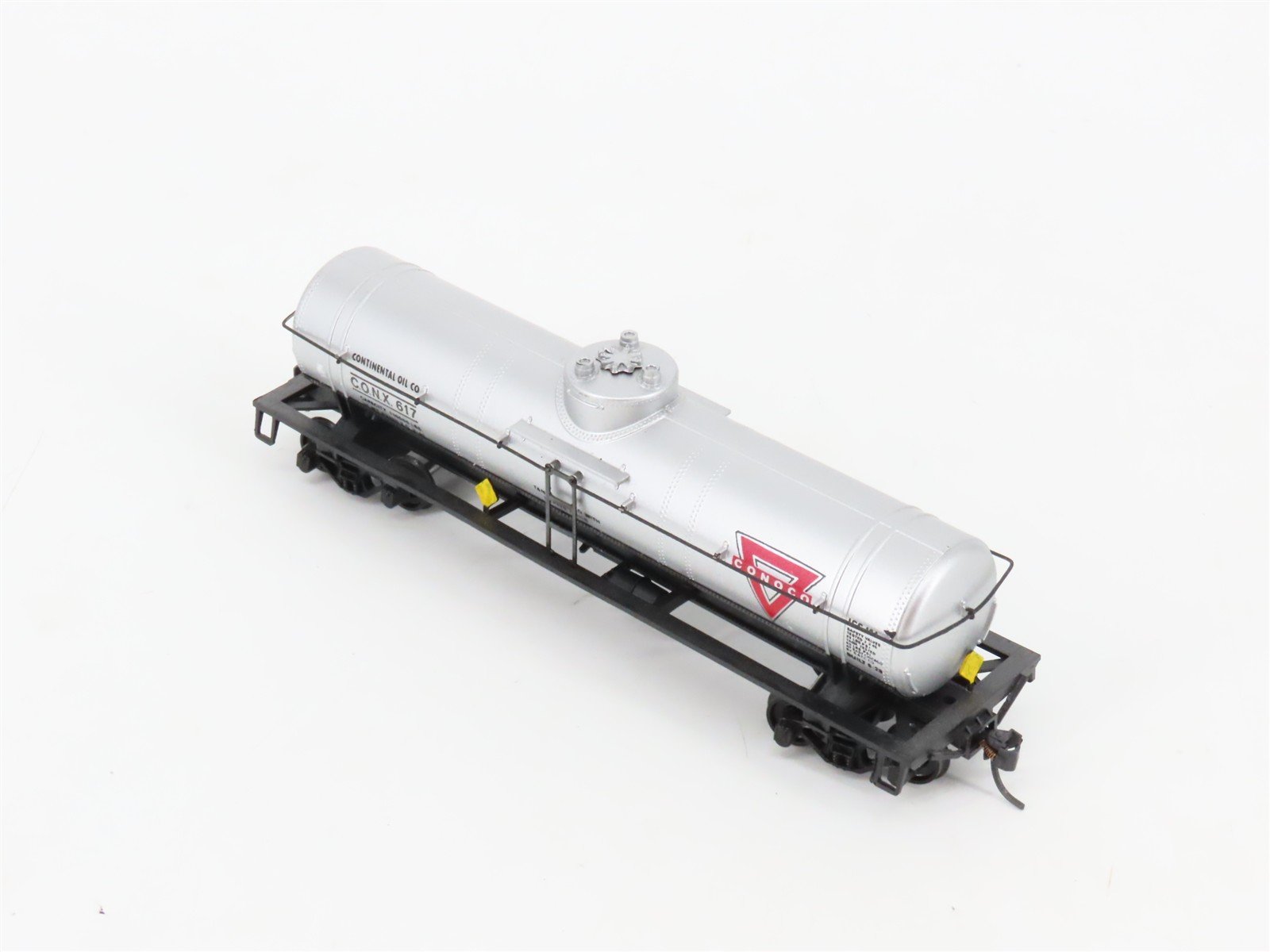 HO Scale Athearn 1571 CONX Conoco Single Dome Tankcar #617