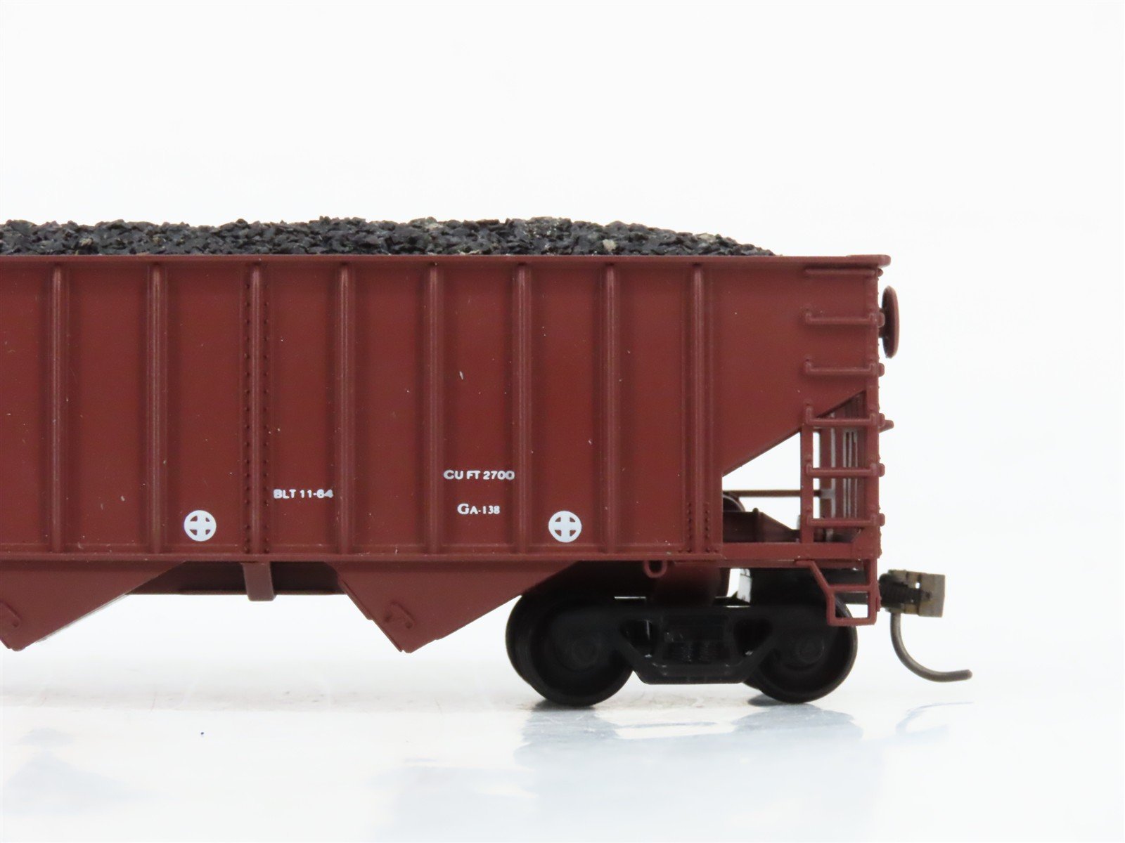HO Scale Athearn 5405 ATSF Santa Fe 34' 3-Bay Open Hopper #80000 wLoad