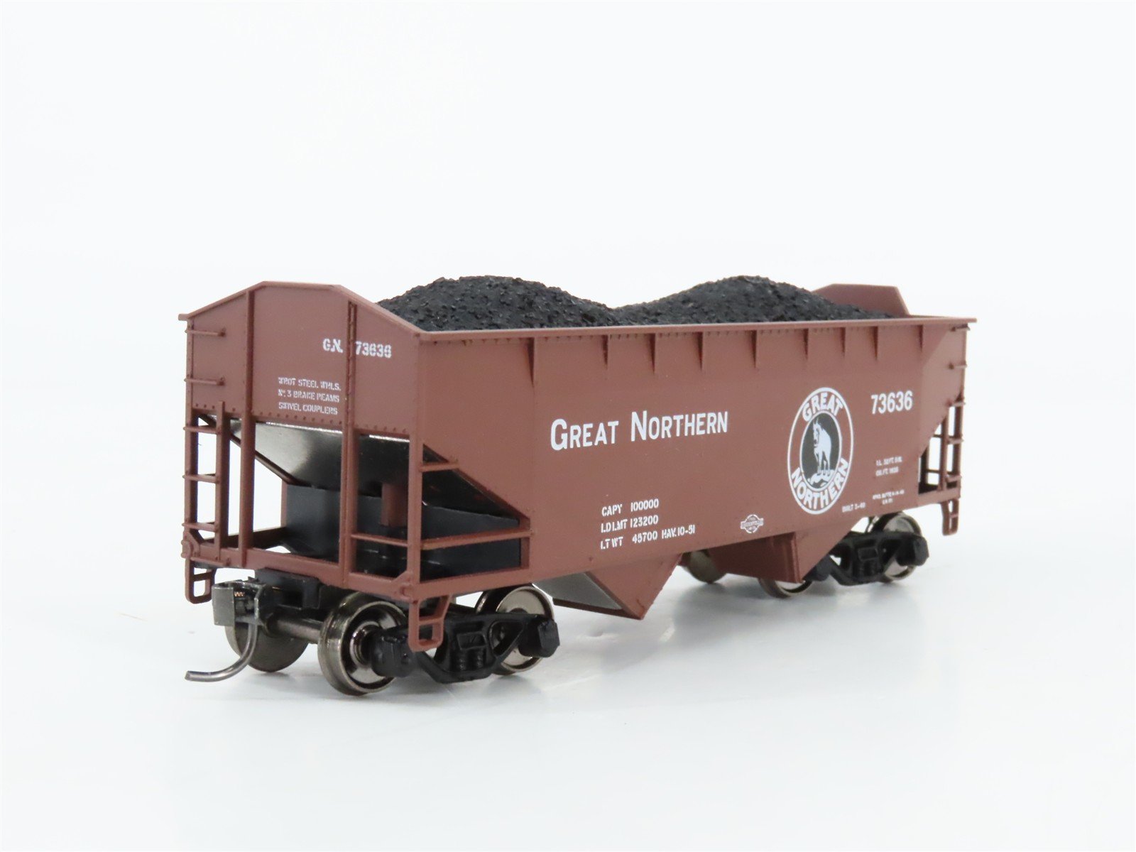 HO Scale Athearn 5405 GN Great Northern 34' 2-Bay Open Hopper #73636 wLoad