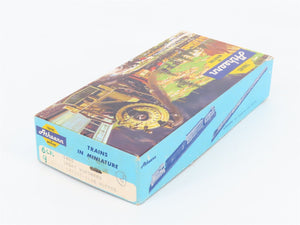 HO Scale Athearn 5405 GN Great Northern 34' 2-Bay Open Hopper #73636 wLoad