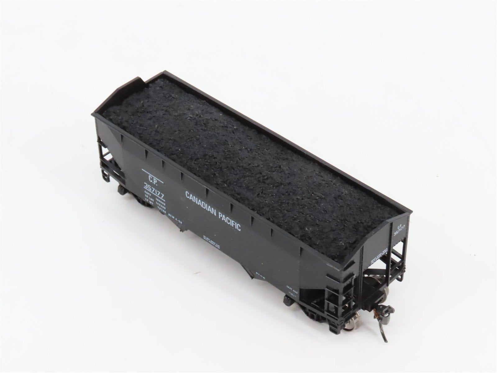 HO Scale Athearn CP Canadian Pacific 2-Bay Open Hopper #357177 w/Load