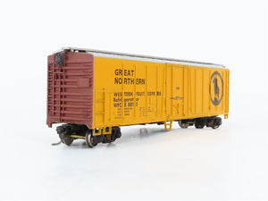 HO Scale Athearn WFCX Great Northern 50' Plug Door Boxcar #8813