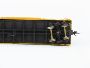 HO Scale Athearn WFCX Great Northern 50' Plug Door Boxcar #8813
