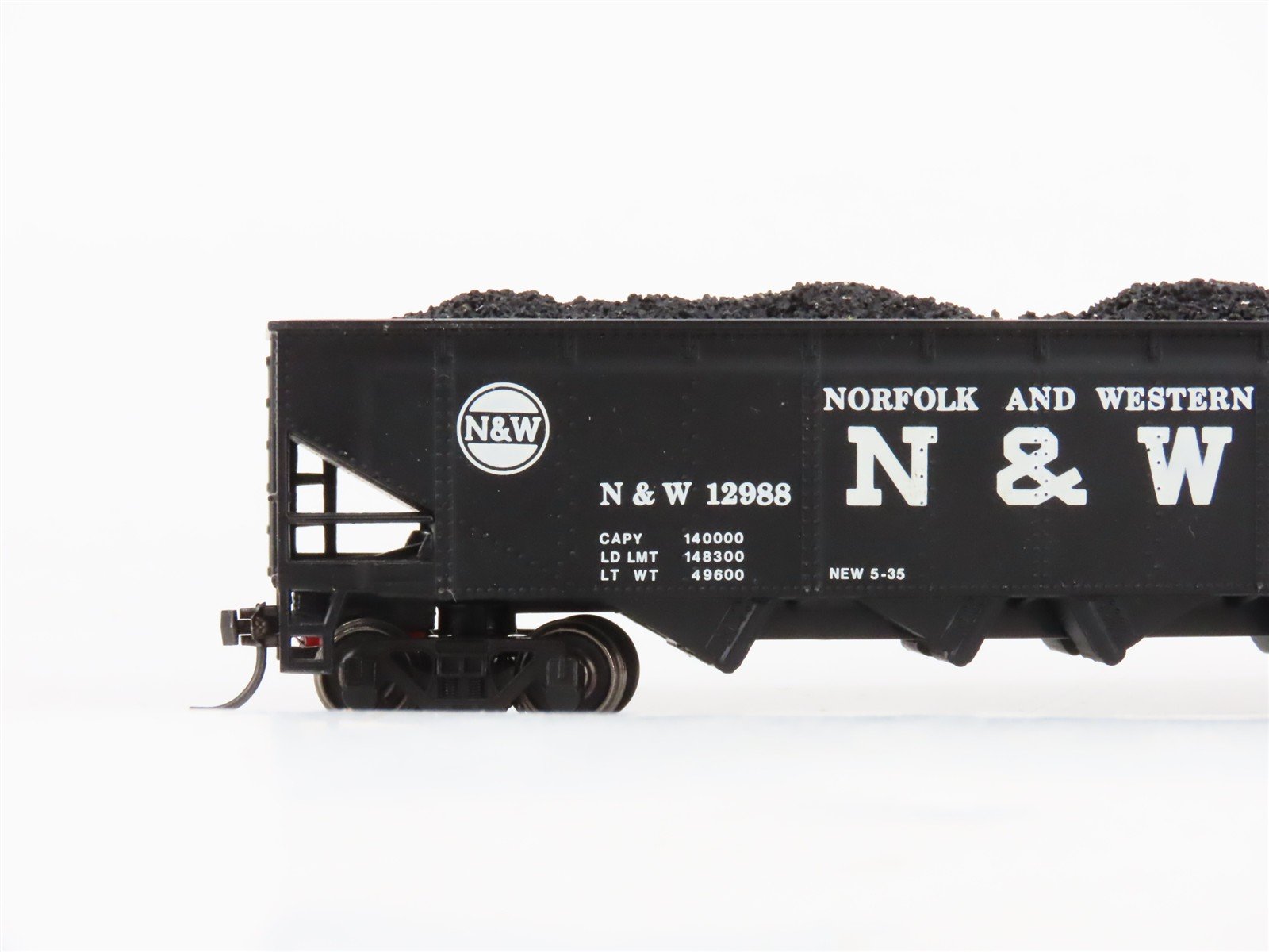 HO Scale Athearn N&W Norfolk & Western 4-Bay Open Hopper #12988 w/Coal Load