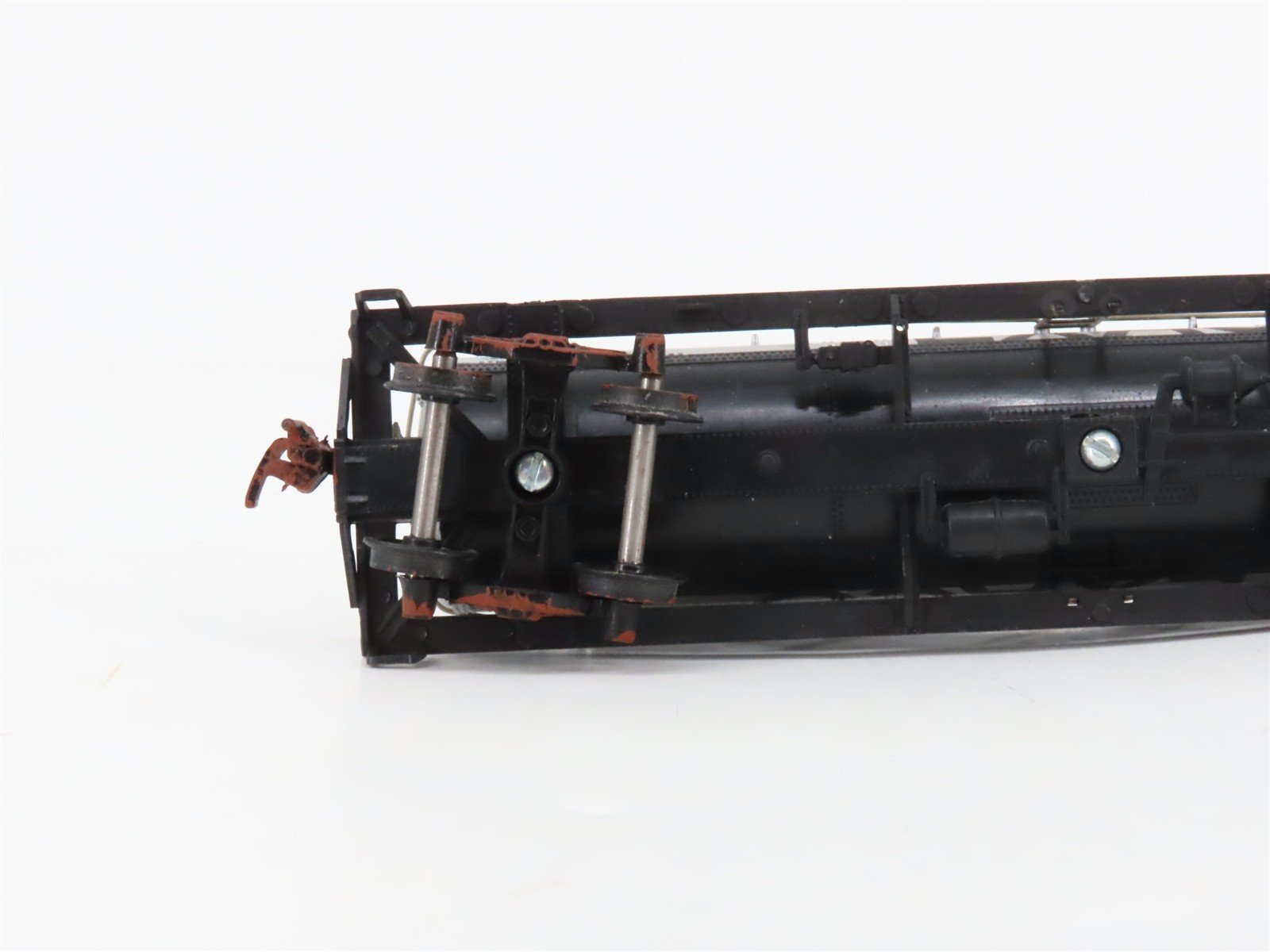 HO Scale Athearn 1501 TCX Texaco 3-Dome Tankcar #270 Weathered