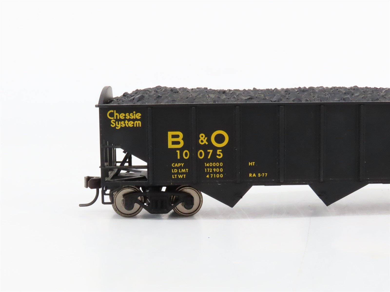 HO Scale Atlas B&O Chessie 3-Bay Open Hopper #10075 w/Coal Load
