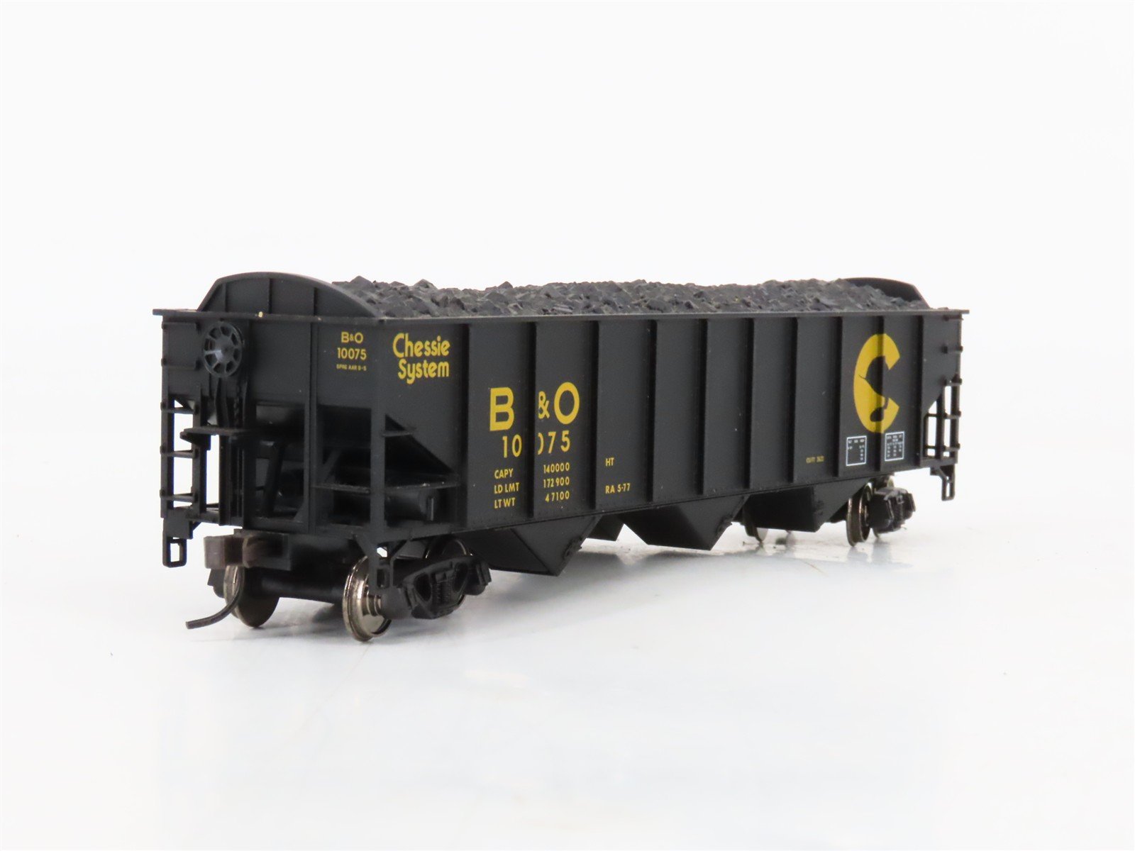 HO Scale Atlas B&O Chessie 3-Bay Open Hopper #10075 w/Coal Load