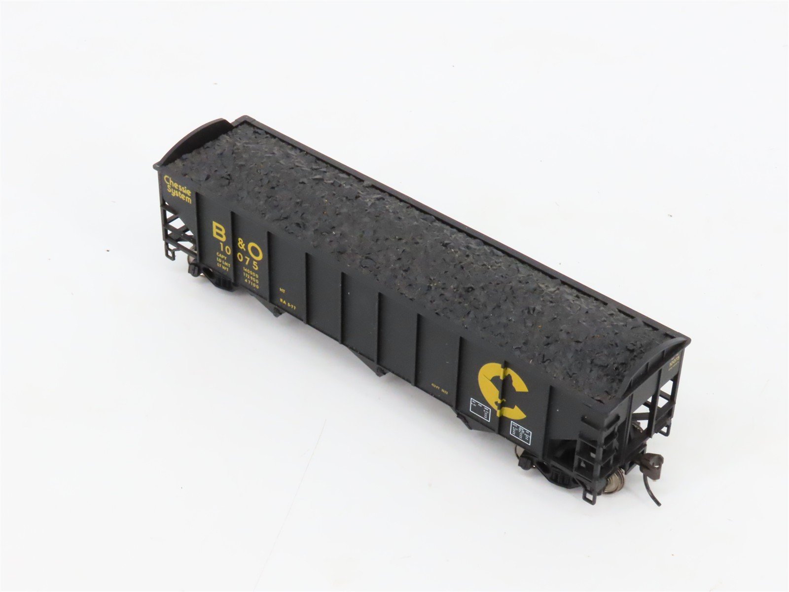 HO Scale Atlas B&O Chessie 3-Bay Open Hopper #10075 w/Coal Load